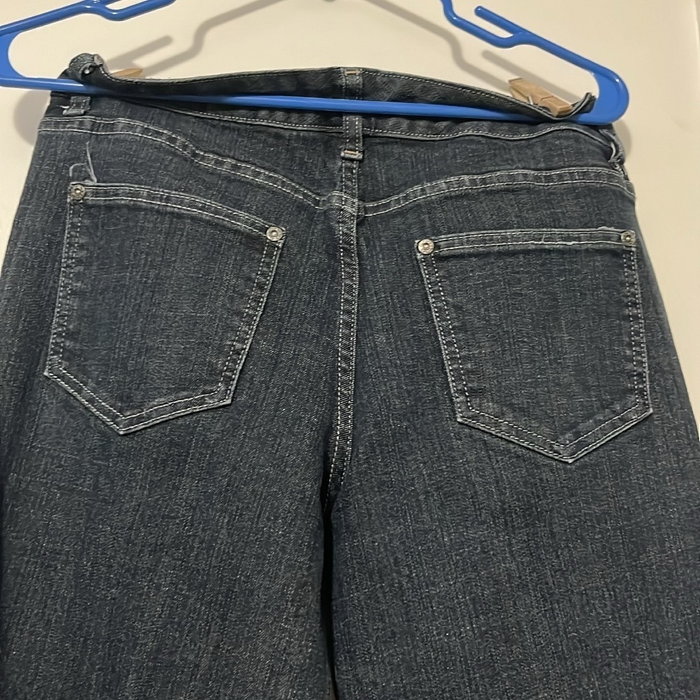 A.n.a. Straight Fit size 8 dark wash denim jeans - Picture 3 of 12